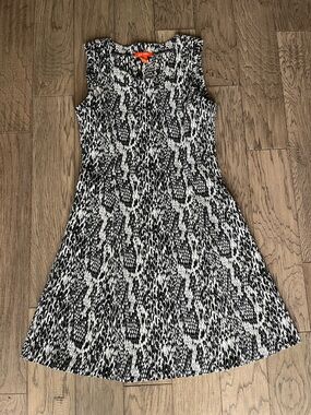 Joe Fresh dress size M